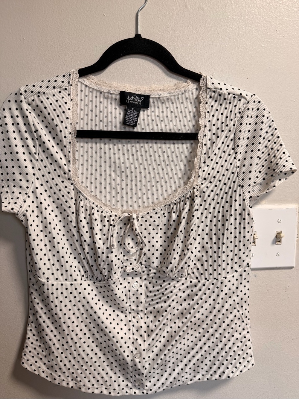 Polka Dot Lace-Trim Scoop Neck Top in Ivory/Black